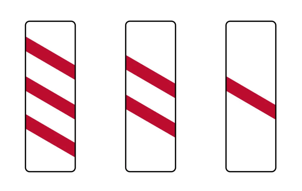 Blue & White vs Red & White Countdown Markers
